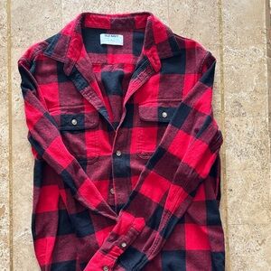 Old Navy Men's Red and Black Checkered Shirt